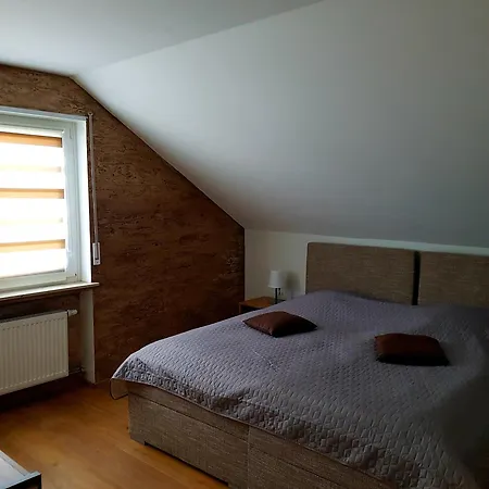 Апартаменты Geishoehe Landgasthof Rose