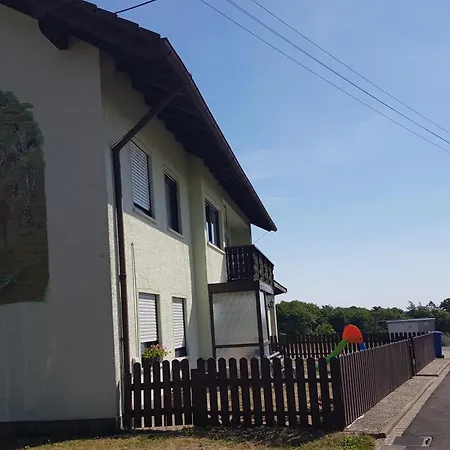 Geishoehe Landgasthof Rose Dammbach